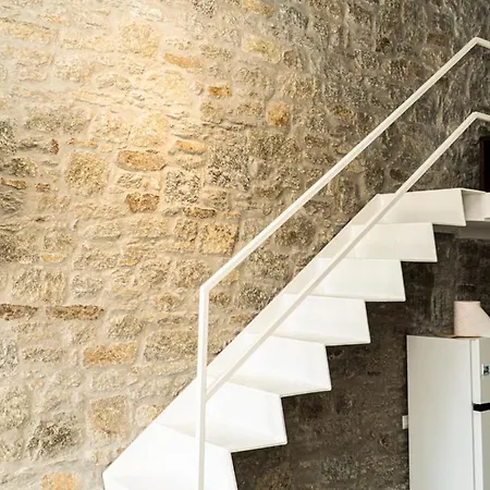 Ήσυχο Κυκλαδίτικο Πέτρινο Σπίτι Total Stone 5 * Plintri